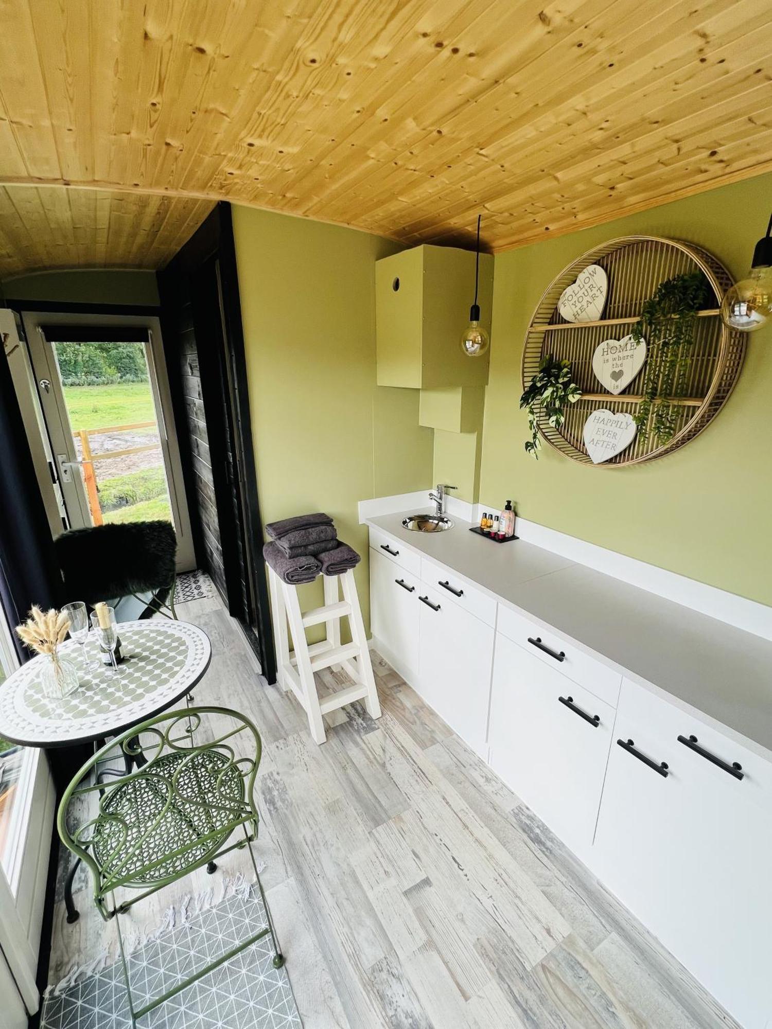 Magnolia Hoeve - Unieke Bestemming Voor Paardenliefhebbers En Bijzondere Overnachtingen In De Natuur Ledeacker Exteriér fotografie