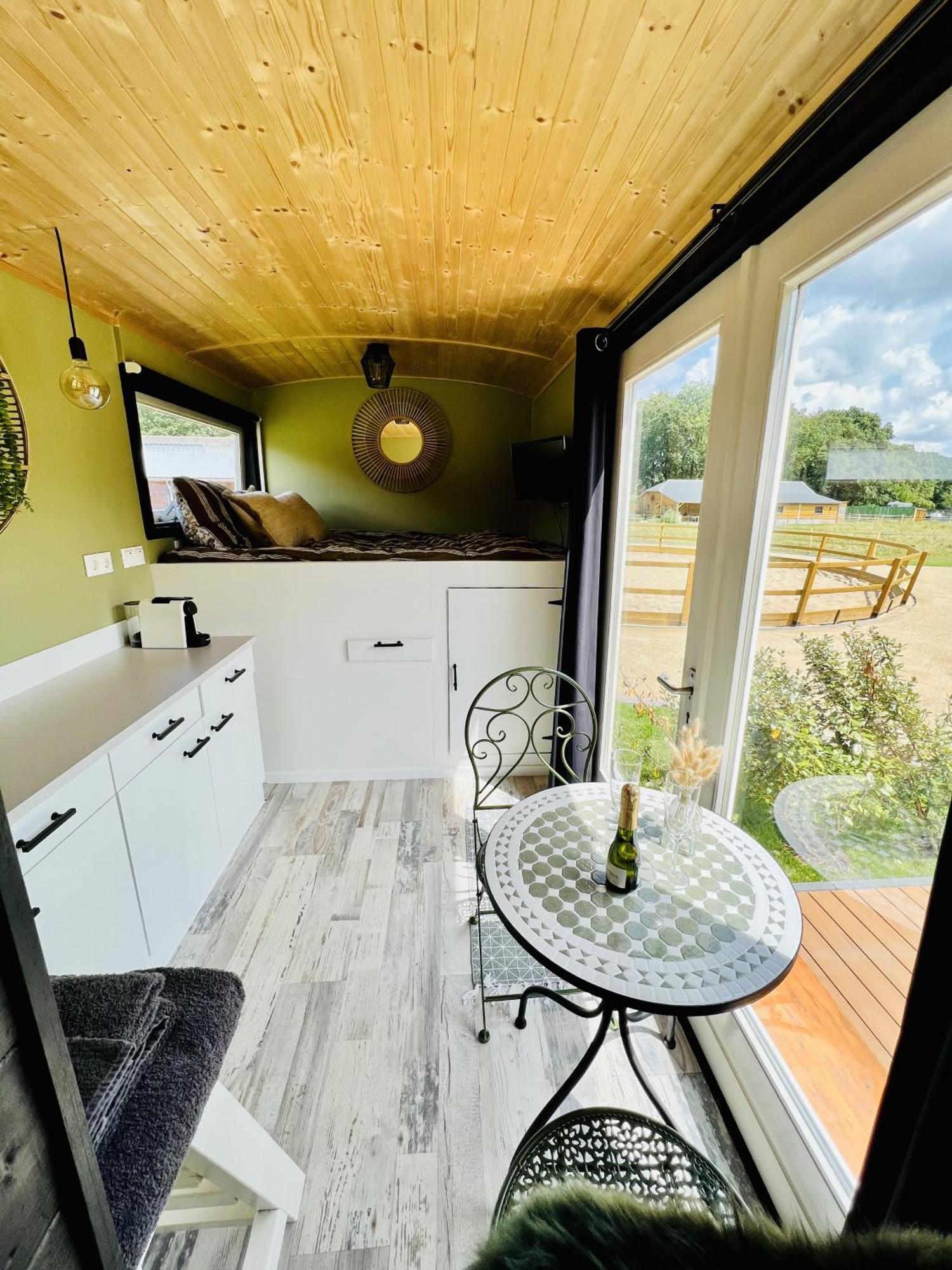 Magnolia Hoeve - Unieke Bestemming Voor Paardenliefhebbers En Bijzondere Overnachtingen In De Natuur Ledeacker Exteriér fotografie